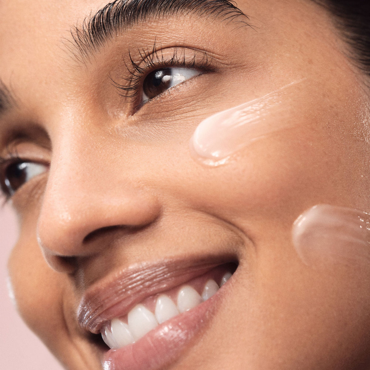 cloud-dew-gel-cream-moisturizer-r7 2026-Cloud-Dew-2.jpg