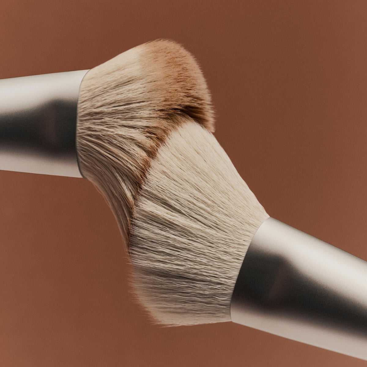 the-bronzer-brush-p2 Bronzer_Brush-1.jpg