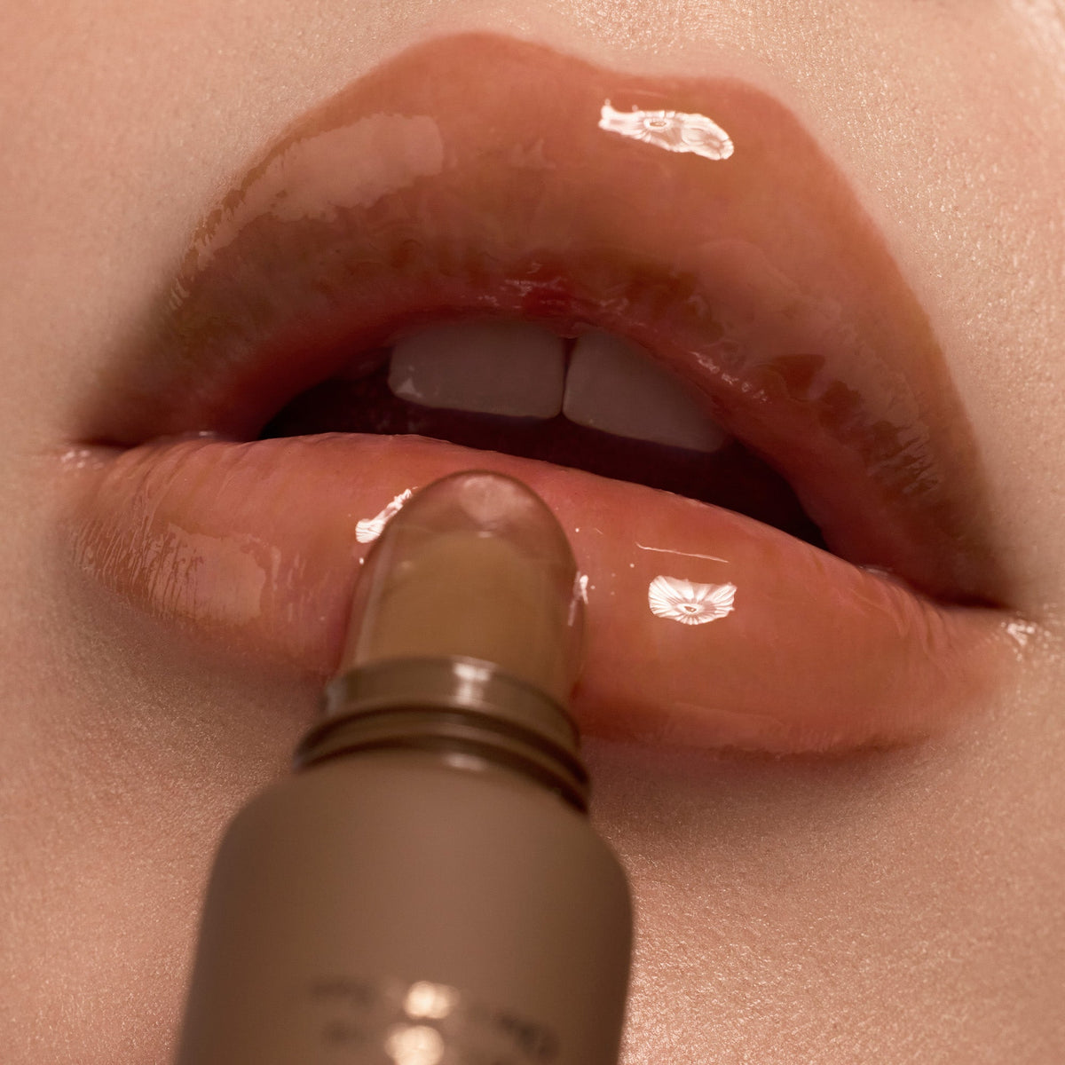 lip-butter-balm-hot-cocoa-a2 LBB-Hot-Cocoa-2025-Lip.jpg