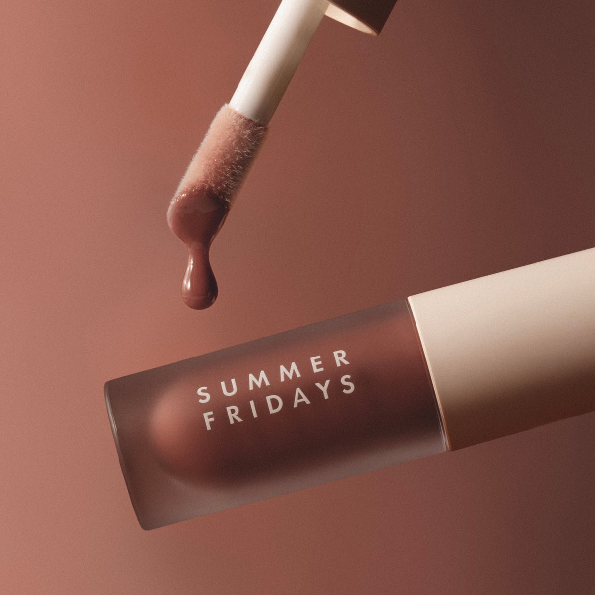dream-lip-oil-warm-beige-b3 PDP_DLO-WarmBeige-1.jpg